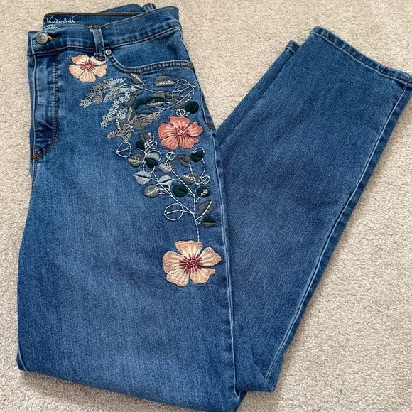 Gloria Vanderbilt Blue Straight Mom Jeans with Floral Embroidery Size 12 - Picture 1 of 6